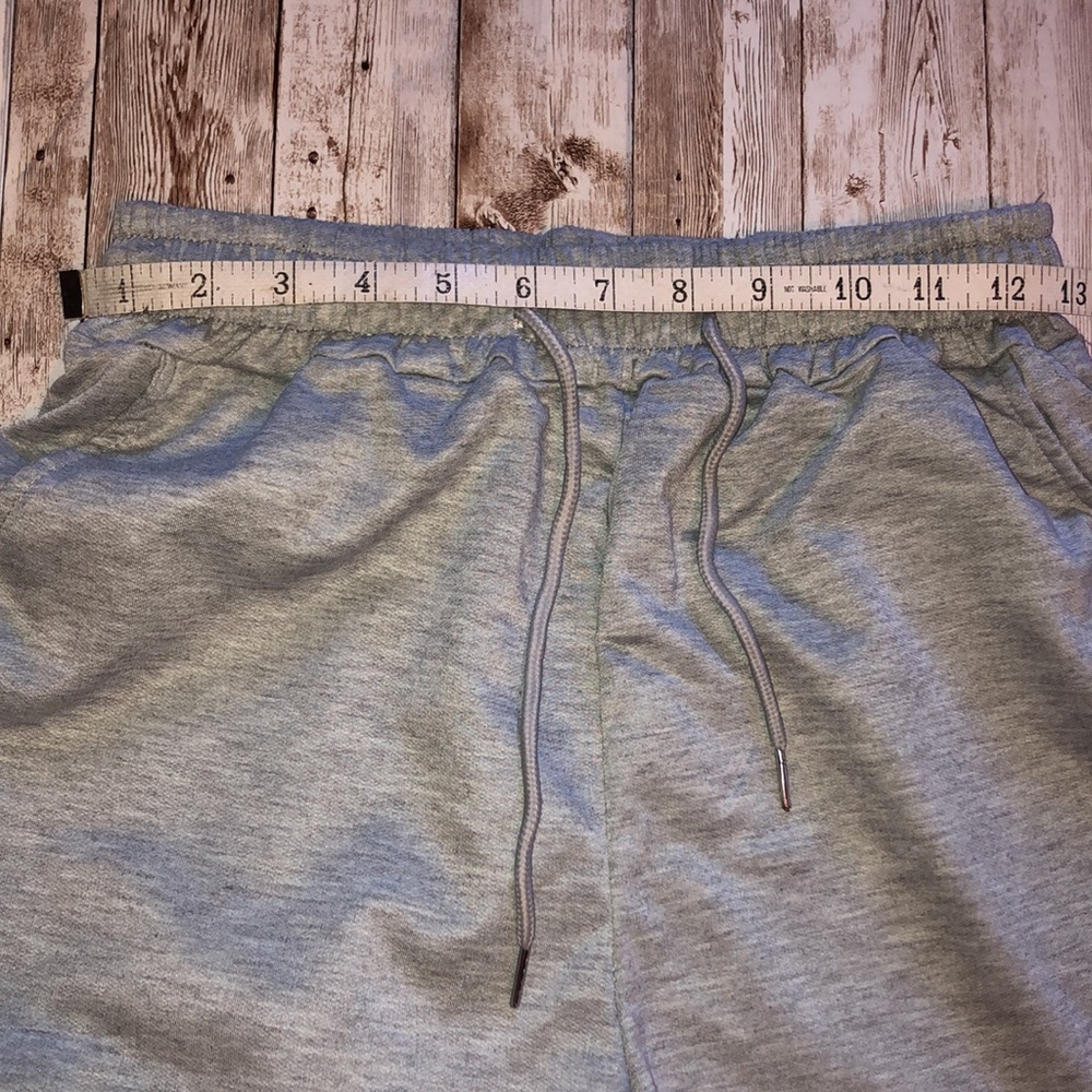 3 pair knit shorts, slash pkts, elastic waist w/ drawstring, NWOT -junior sz M - Picture 7 of 11